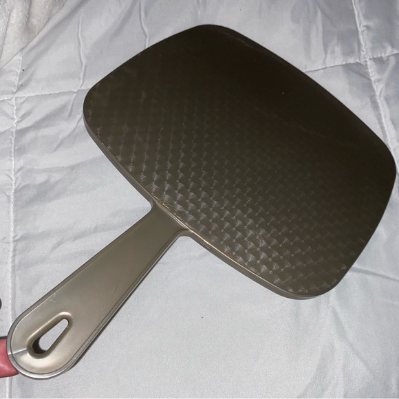 2 Hand Mirrors - Picture 9 of 12